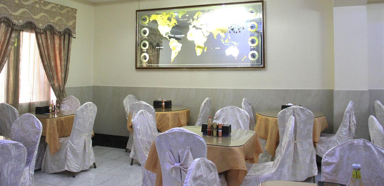 Al Ahrar Hotel ドバイ エクステリア 写真